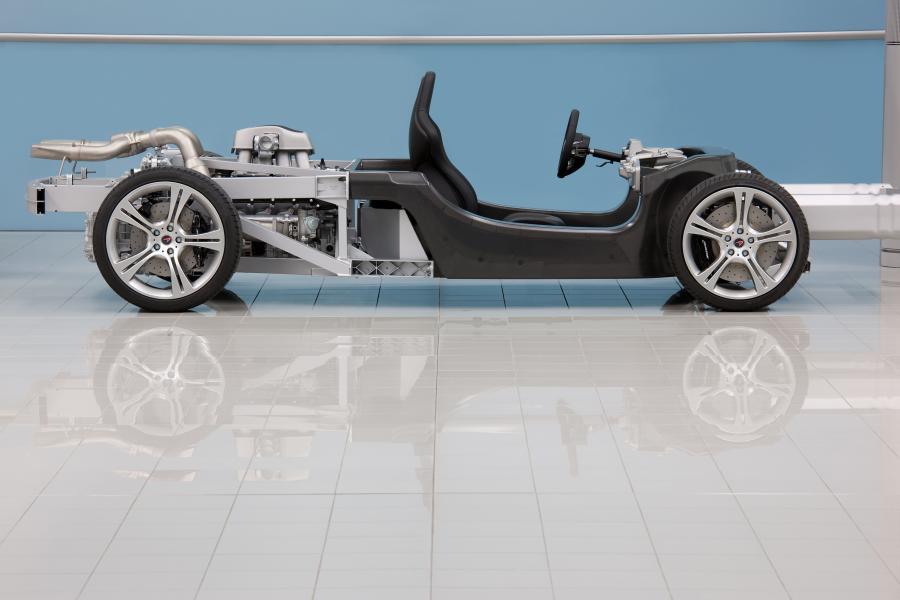  McLaren MP4-12C 2009 года  (фото 98 из 268)